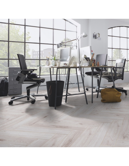 Sol stratifié Bâton rompu 8mm AC4/32 Chêne Bordeaux