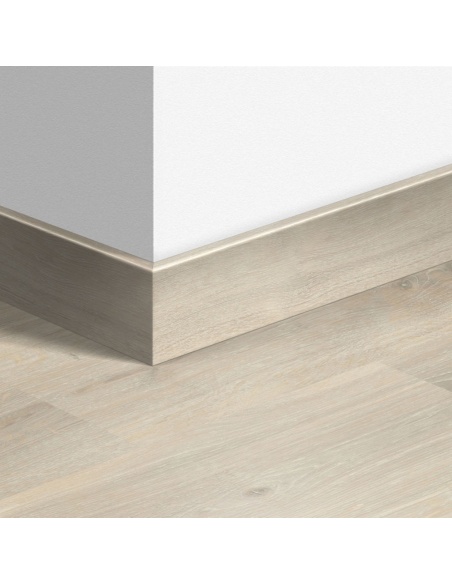 Plinthe parquet chêne Tennessee gris